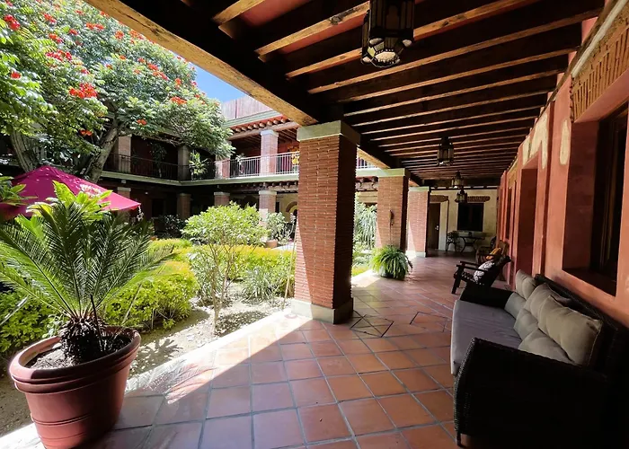 Luxury hotel only: Hotel Siglo 17